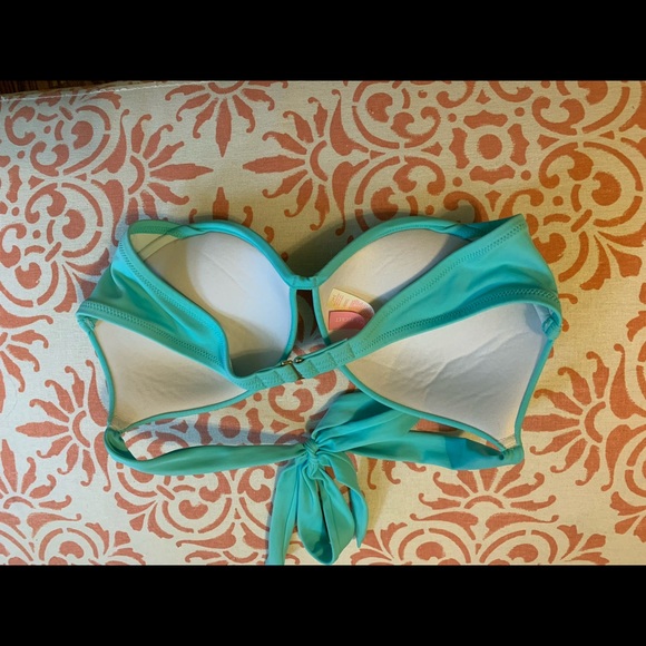 Turquoise blue Victoria secret push up bikini top - Picture 3 of 3